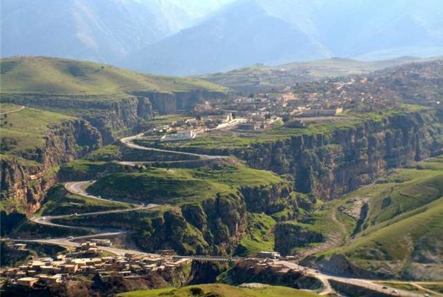 أيها الحلم…. لا تتركنا