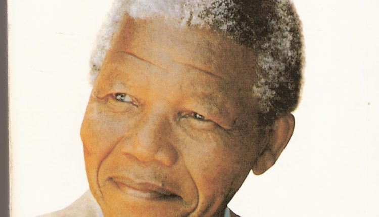 قلعة الحرية: قراءة في سيرة نيلسون مانديلا