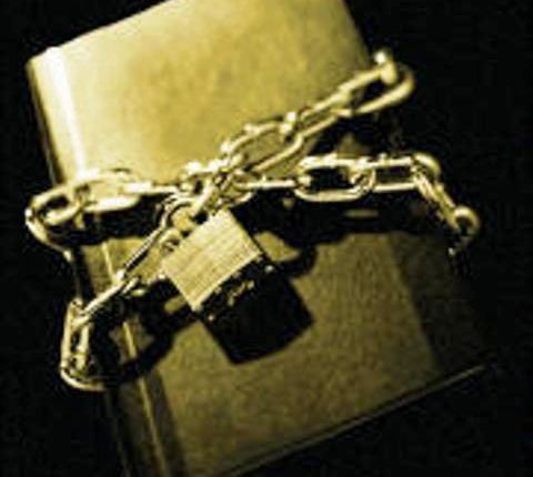 الرقابة بوجوهها وأقنعتها المختلفة (19) رقابة ” الآخر ” فيّ ، بدلا من الرقابة الذاتية