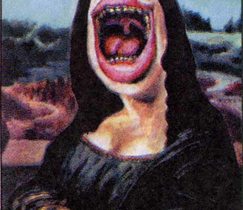 مونا ضاحكة Charlie Hall