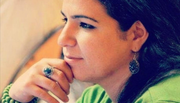 الأصابع الملوّنة